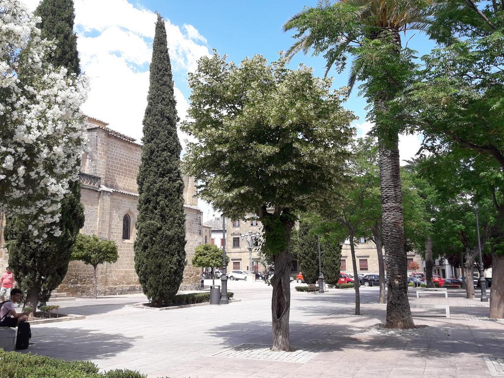 Apartamentos Sol De Mayo Ubeda  Exterior photo